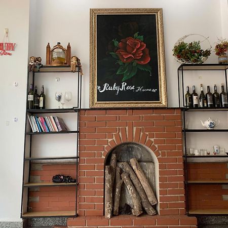 Ruby Rose House Hotel Dalat Bagian luar foto