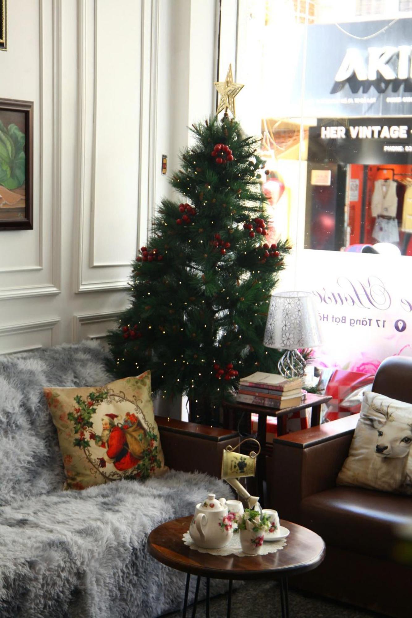 Ruby Rose House Hotel Dalat Bagian luar foto